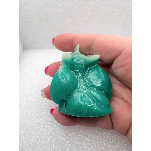 Adorable Luminous Toothless Dragon Carving - Your Choice - Picture 5 of 8